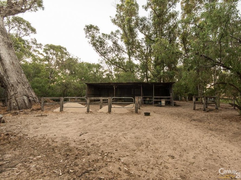 186 Mangles Road, Capel WA 6271