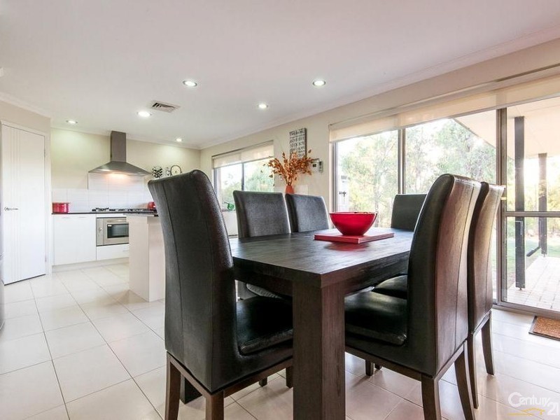 17 Duce Drive, Boyanup WA 6237