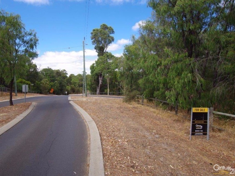 1 Mawson Court, Leschenault WA 6233