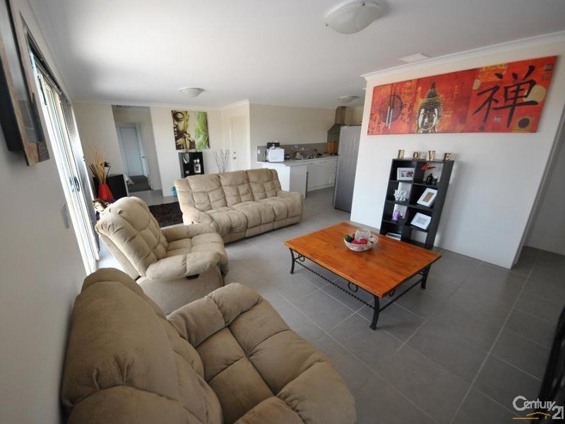 2C Lunar Avenue, Australind WA 6233