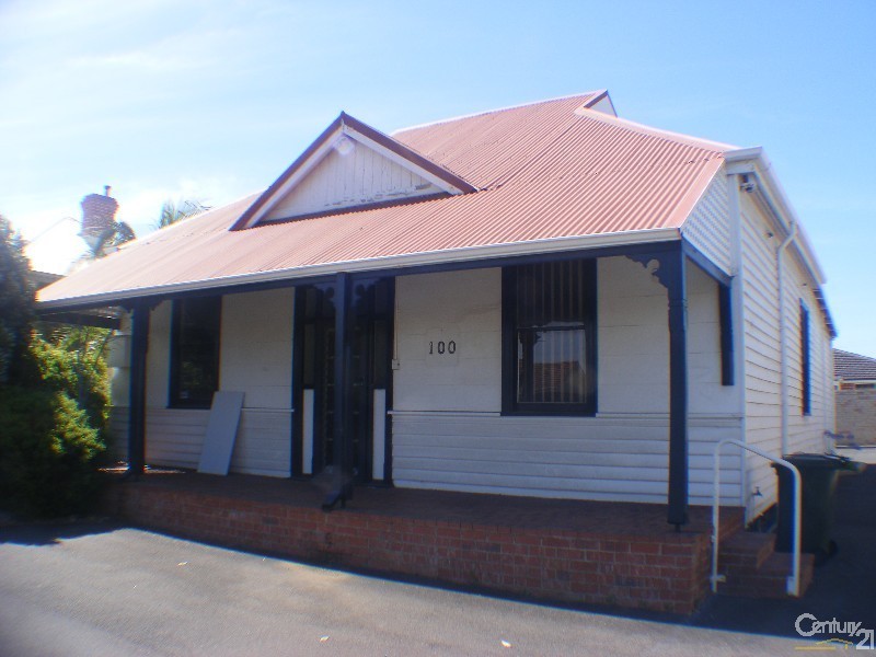 100 Beach Road, Bunbury WA 6230