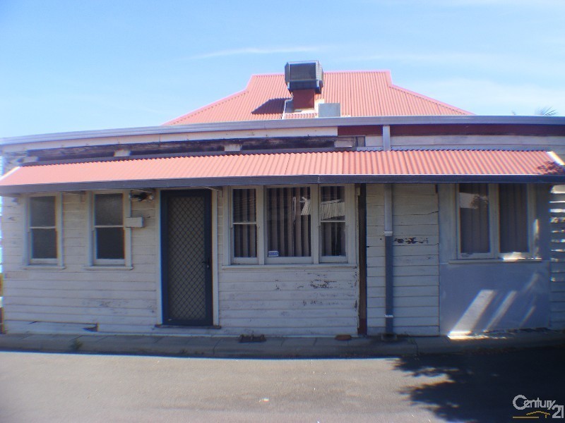 100 Beach Road, Bunbury WA 6230