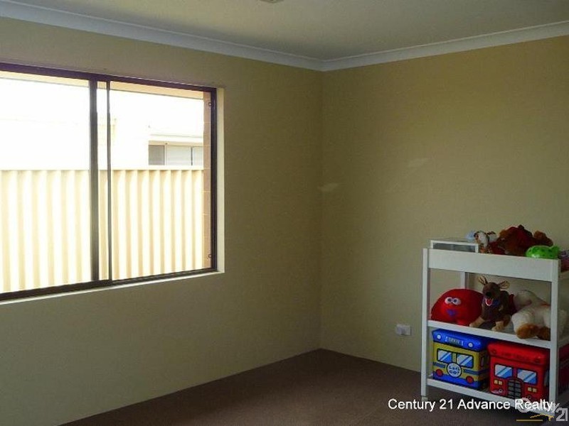 1 Flowerdale Court, Millbridge WA 6232