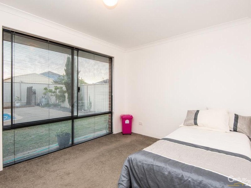 14 Golden Beryl Avenue, Australind WA 6233