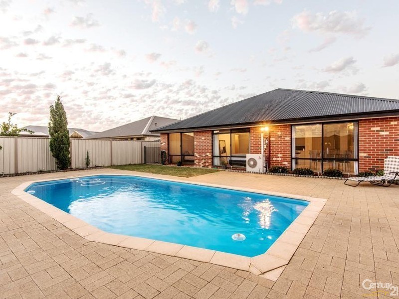 14 Golden Beryl Avenue, Australind WA 6233