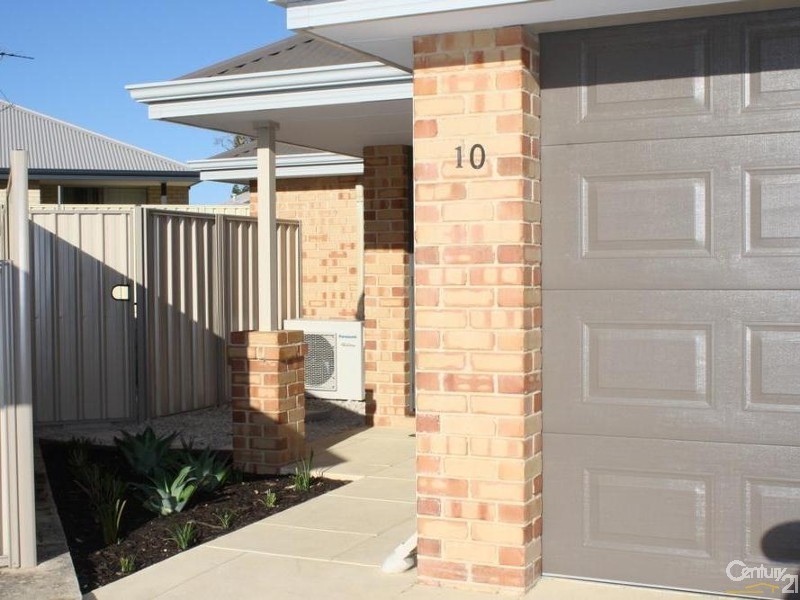 10/21 Pearce Road, Australind WA 6233