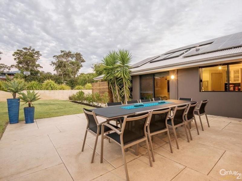 5 Westgarth Place, Leschenault WA 6233