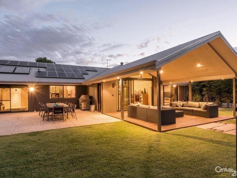 5 Westgarth Place, Leschenault WA 6233