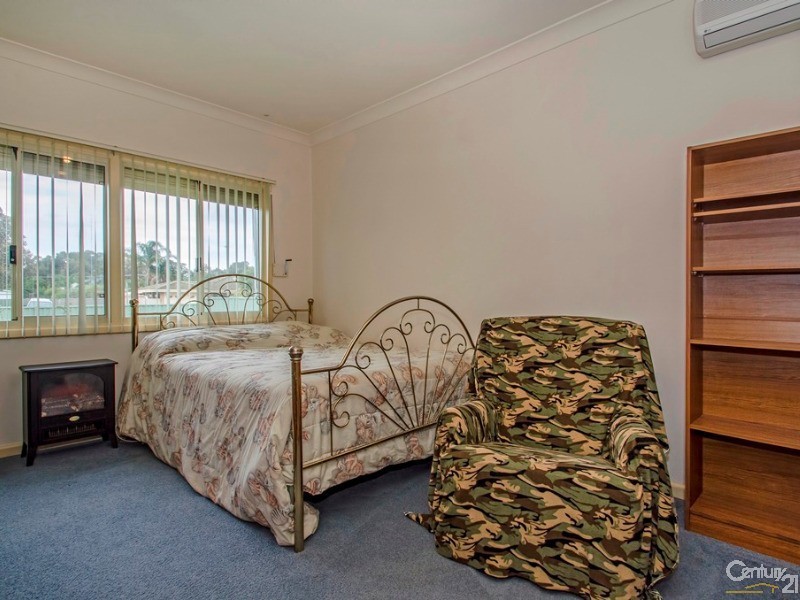 1/16 Flaherty Court, Carey Park WA 6230