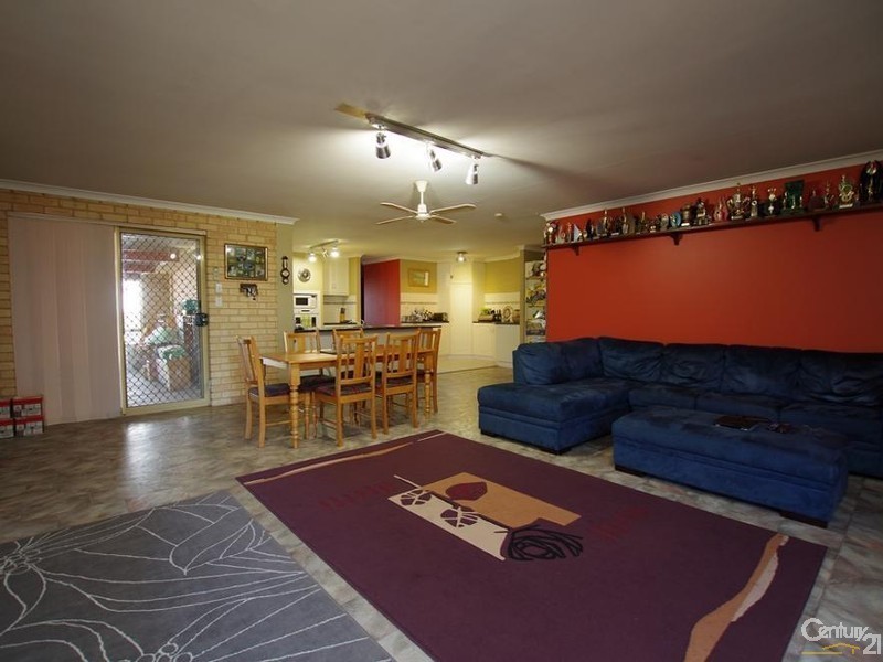 8 Coote Place, Usher WA 6230