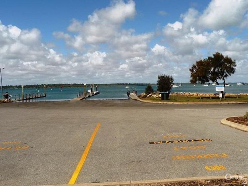 56 Iluka Road, Dawesville WA 6211