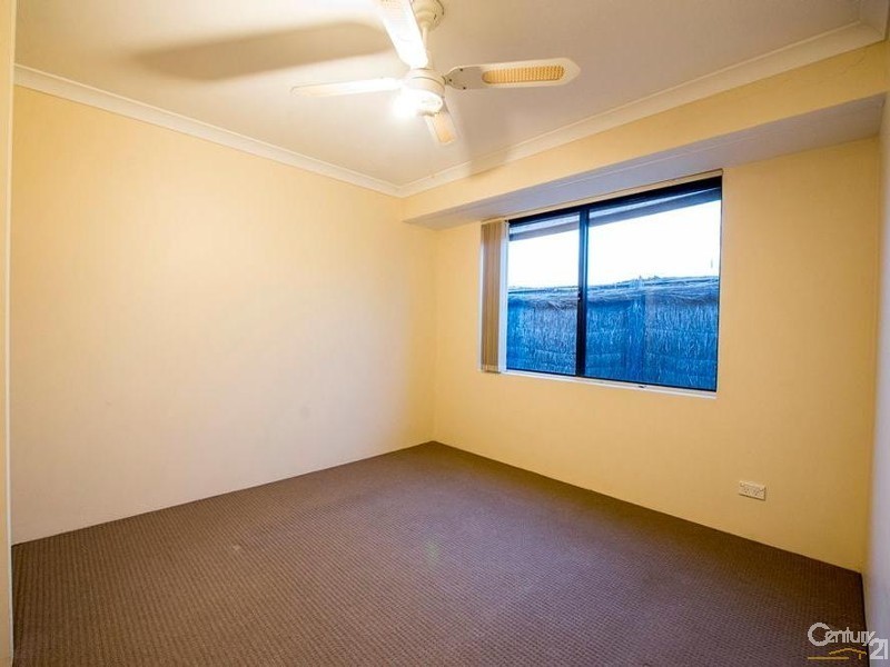 9 Hartog Road, Dalyellup WA 6230