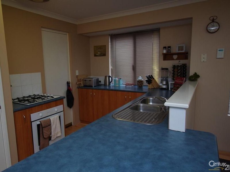 13 Goyder Way, Dalyellup WA 6230