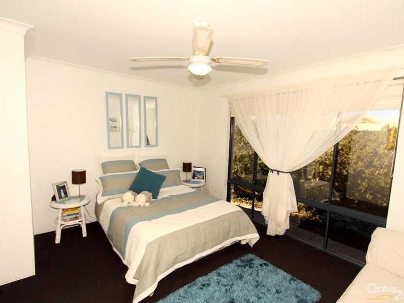 73 Wentworth Drive, Dalyellup WA 6230