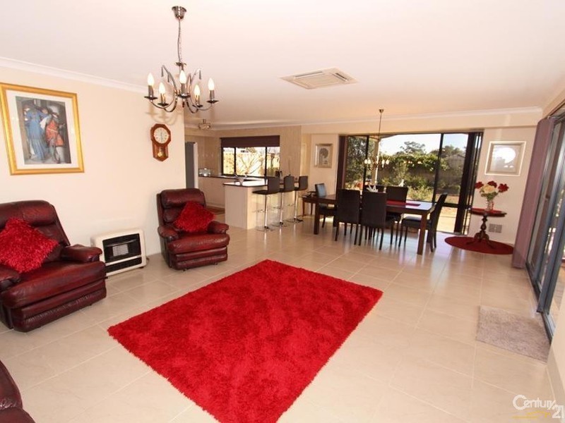 73 Wentworth Drive, Dalyellup WA 6230