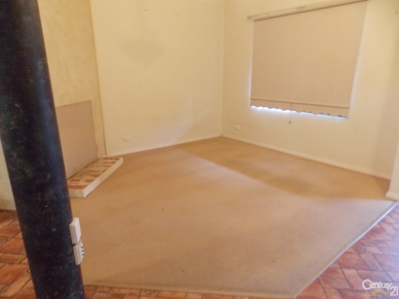 86 Johnston Street, Collie WA 6225