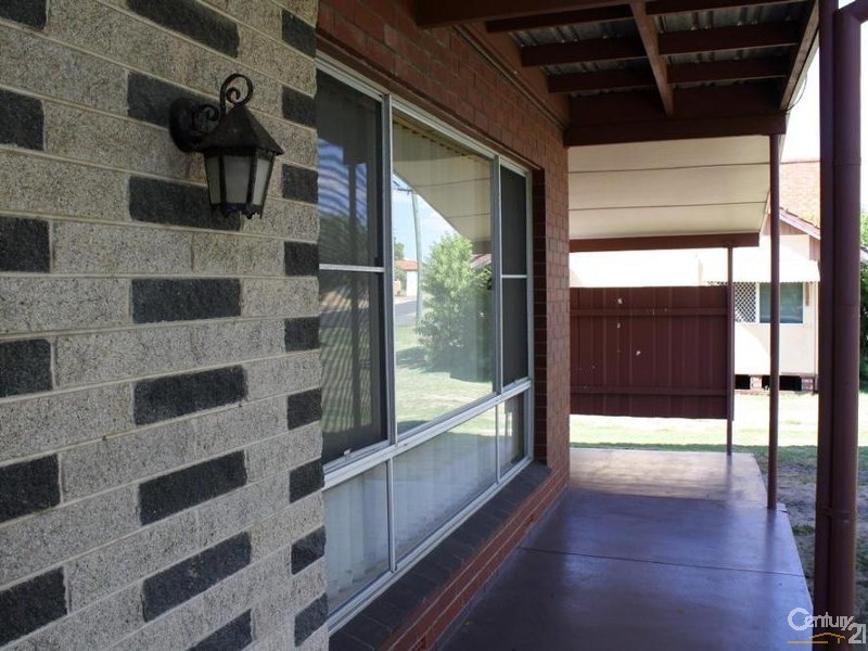 12 Lee Street, South Bunbury WA 6230