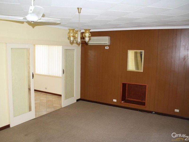 12 Lee Street, South Bunbury WA 6230