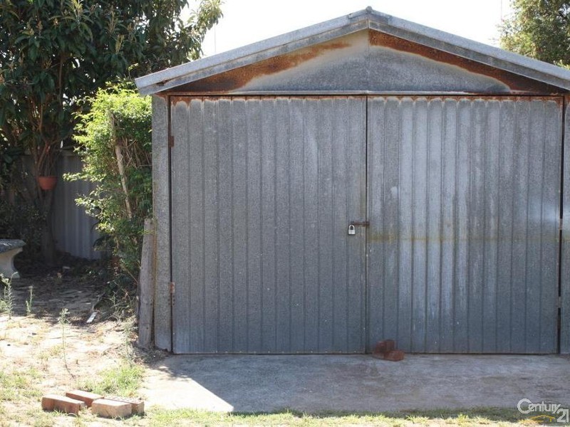 12 Lee Street, South Bunbury WA 6230