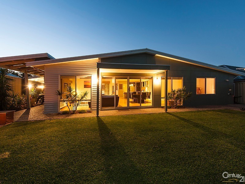 22 Nepean Turn, Millbridge WA 6232