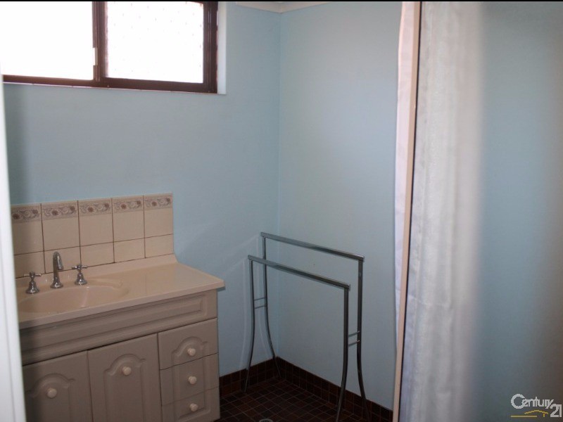 27A Beach Road, Bunbury WA 6230