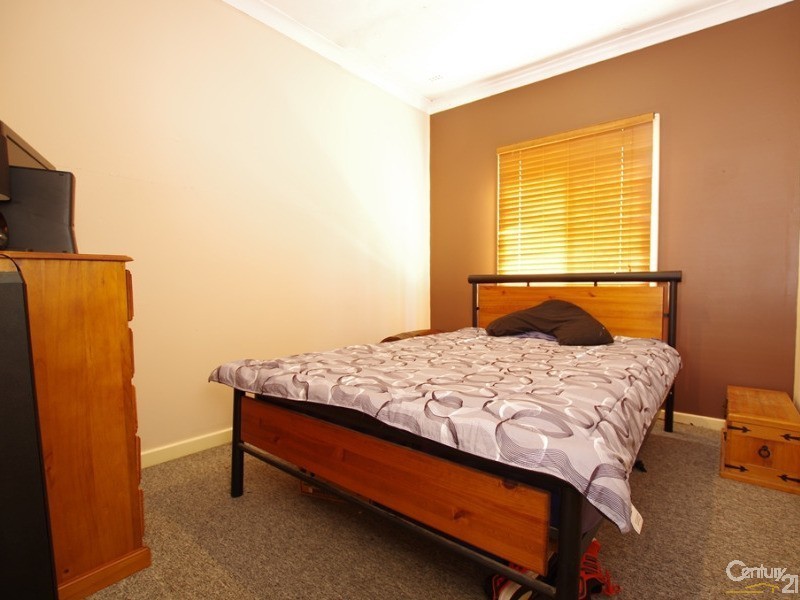 6A Absolon Street, Carey Park WA 6230