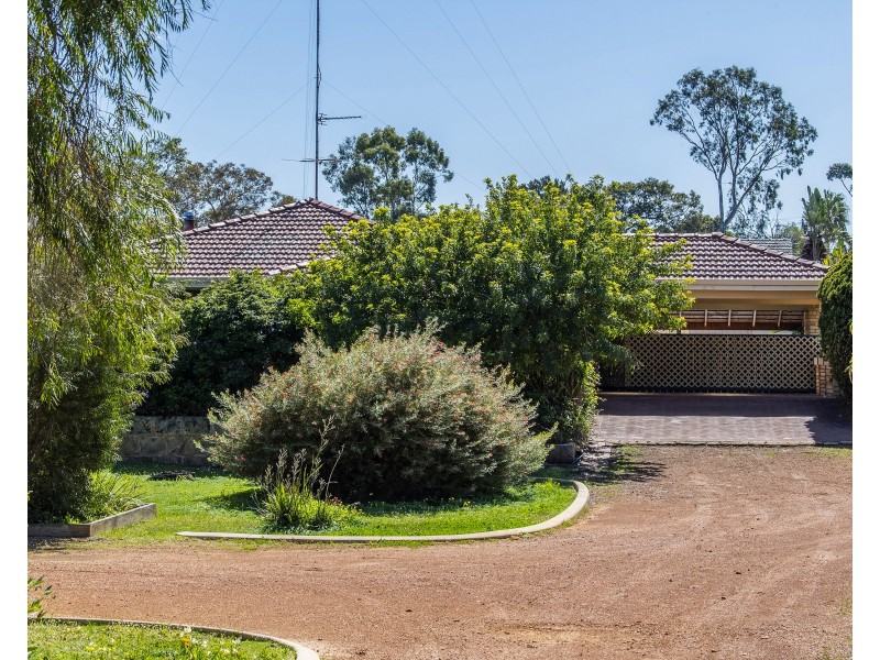 8 Laura Avenue, Australind WA 6233