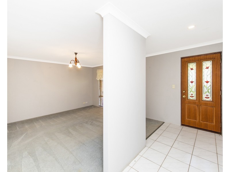 8 Laura Avenue, Australind WA 6233