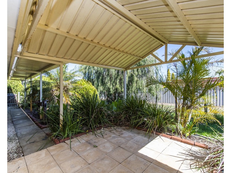 8 Laura Avenue, Australind WA 6233