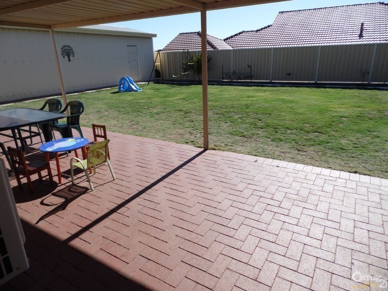 29 Perendale Loop, Eaton WA 6232