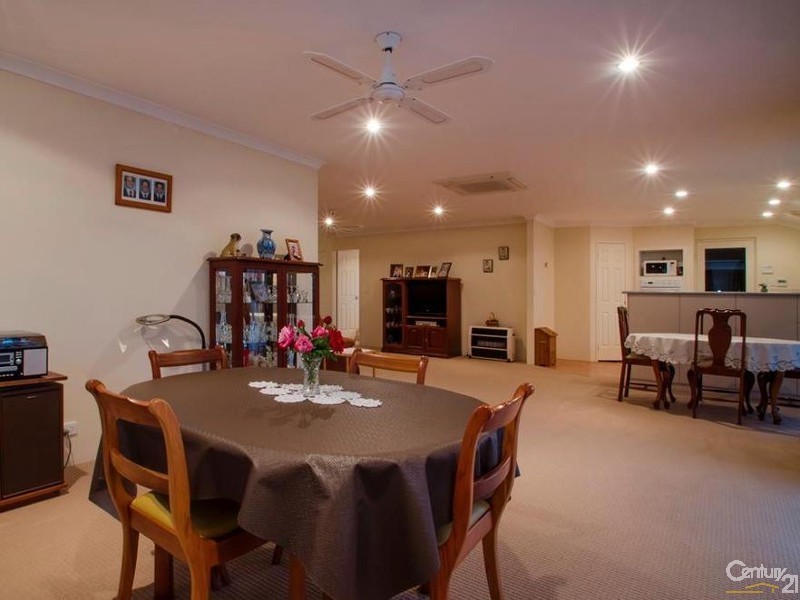 11 Lusitano Avenue, Eaton WA 6232