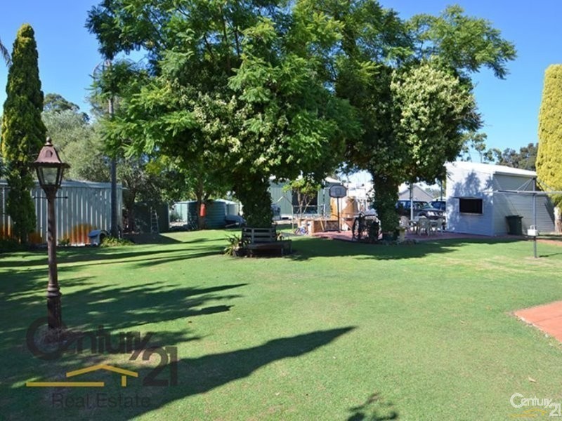 9 Crowd Road, Gelorup WA 6230