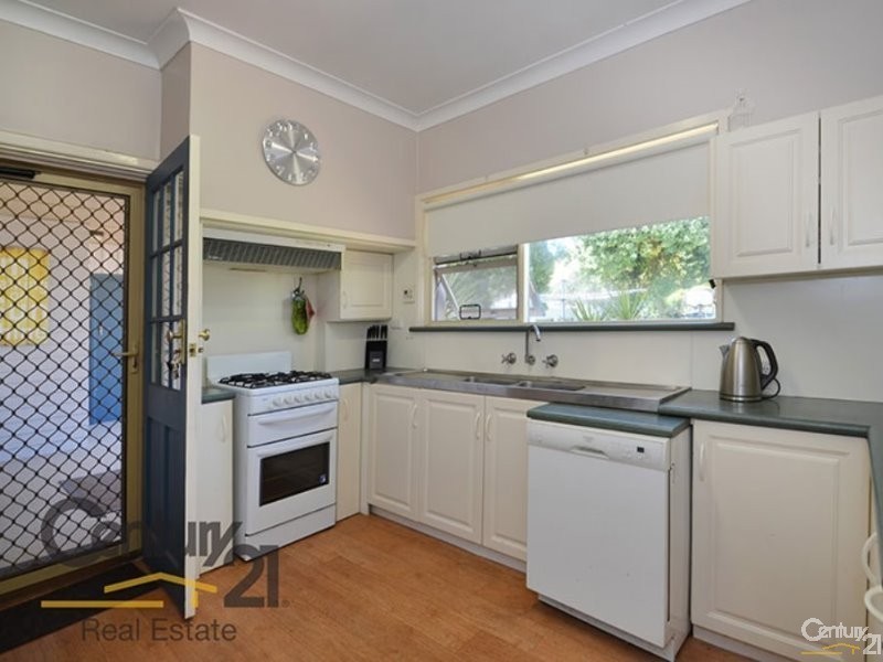9 Crowd Road, Gelorup WA 6230