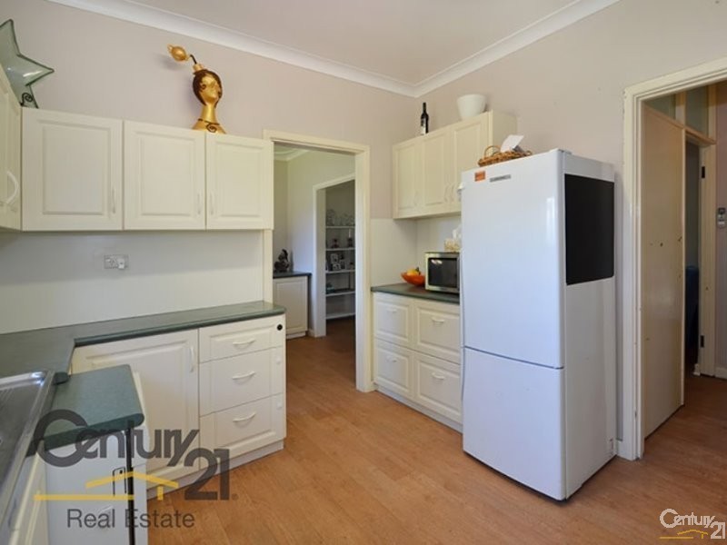 9 Crowd Road, Gelorup WA 6230
