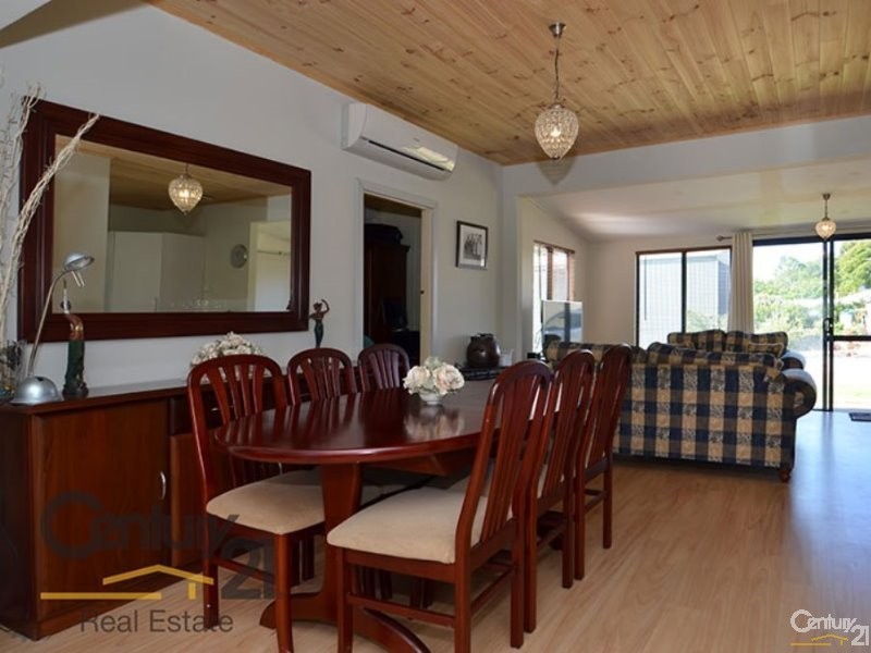 9 Crowd Road, Gelorup WA 6230