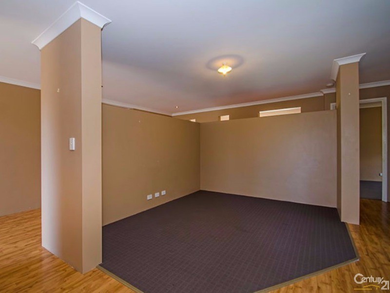 3 Kambany Approach, Dalyellup WA 6230