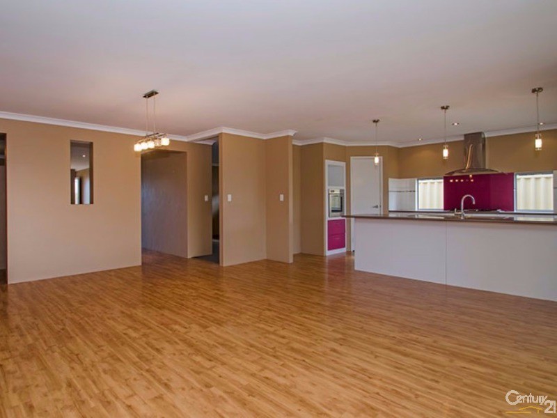 3 Kambany Approach, Dalyellup WA 6230