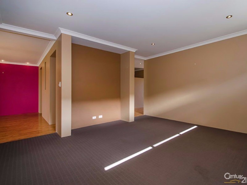3 Kambany Approach, Dalyellup WA 6230