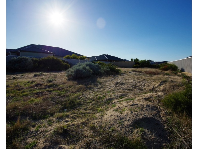 10 Lapwing Road, Dalyellup WA 6230