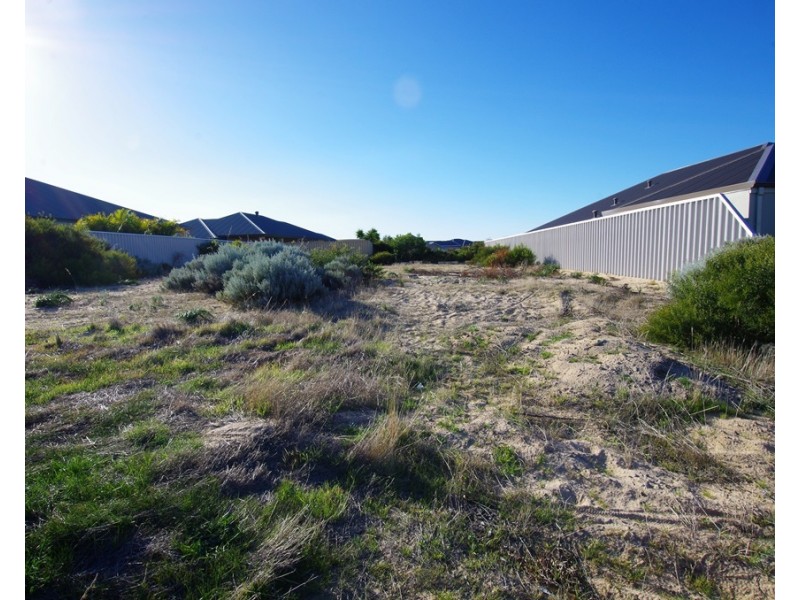 10 Lapwing Road, Dalyellup WA 6230