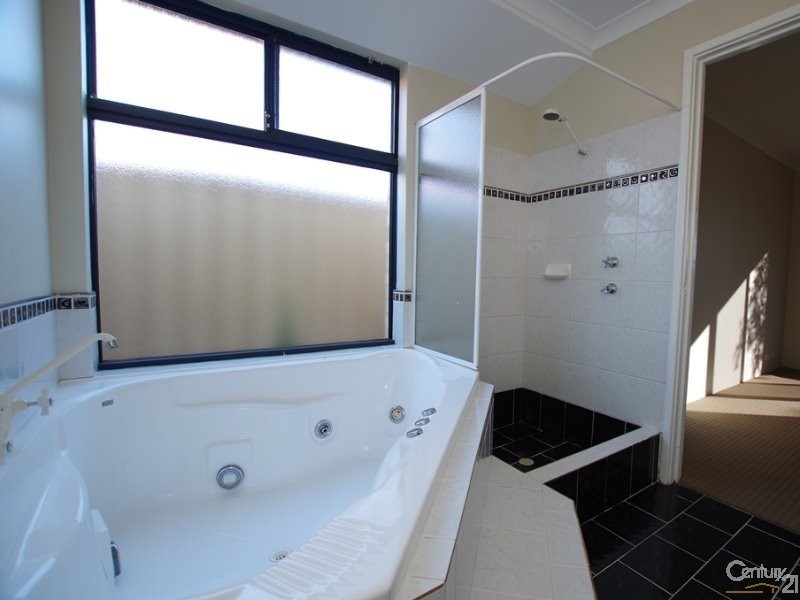 19 Coojong Road, Dalyellup WA 6230