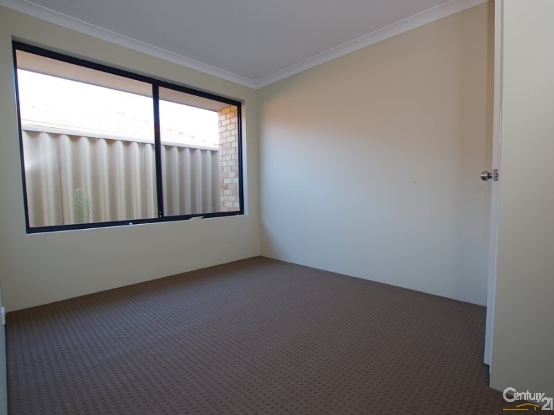 19 Coojong Road, Dalyellup WA 6230