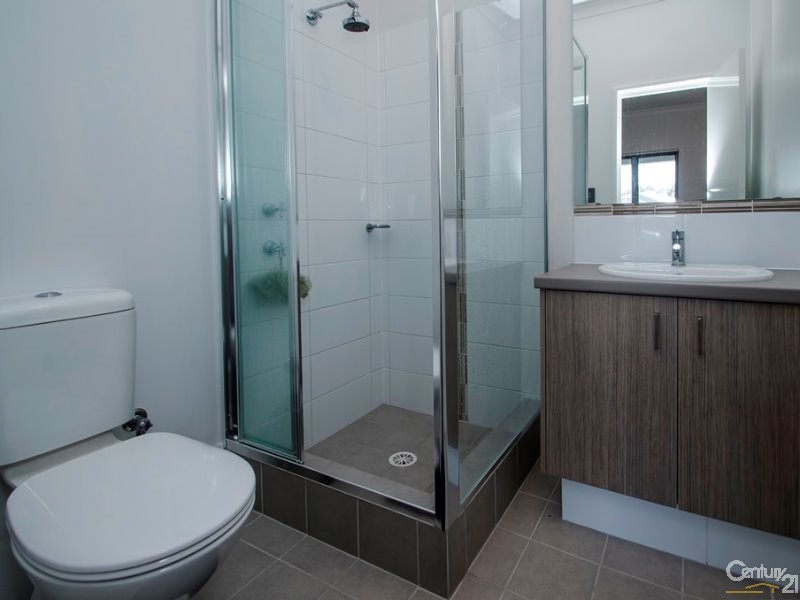 61 Quealum Way, Dalyellup WA 6230