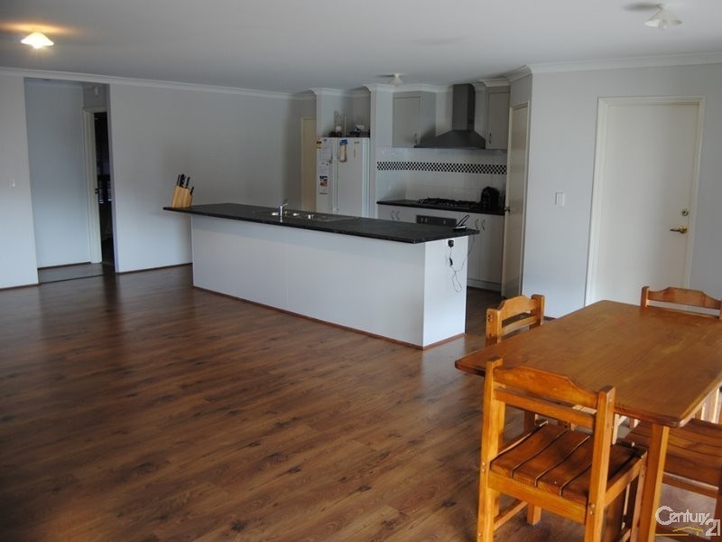 14 Irwin Street, Collie WA 6225