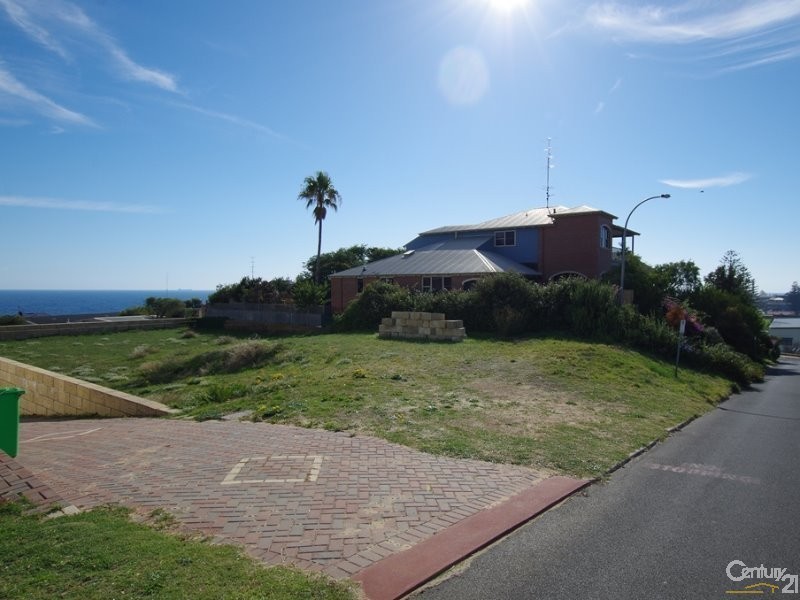4 Haig Crescent, Bunbury WA 6230