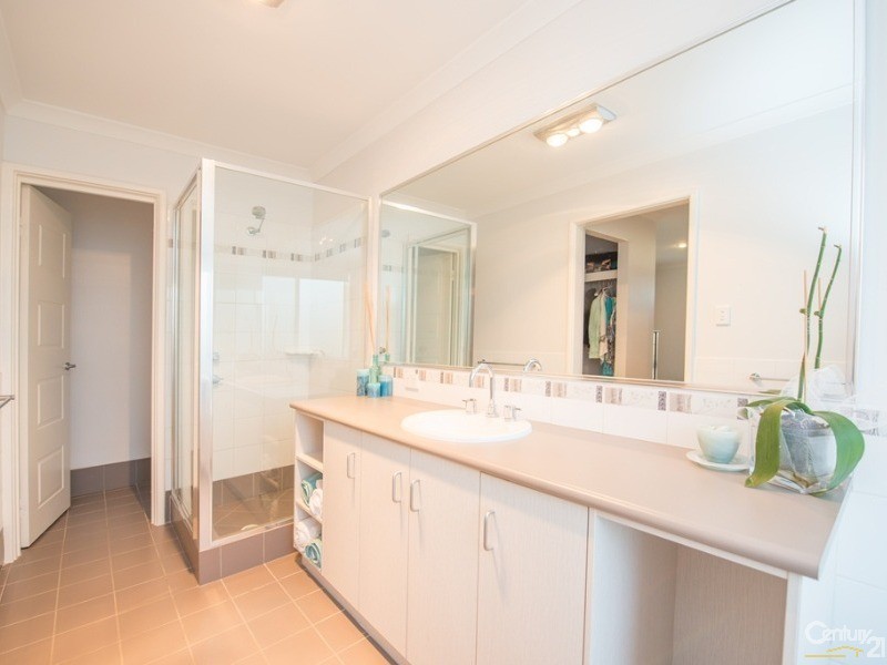 12 Jade Crescent, Dalyellup WA 6230