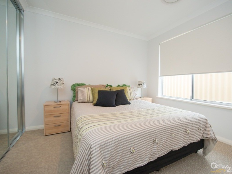 12 Jade Crescent, Dalyellup WA 6230