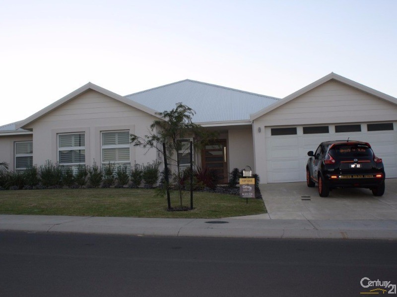 10 Athena Street, Dalyellup WA 6230