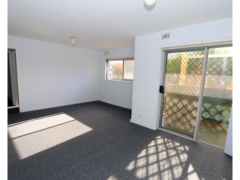19/2 Rand Court, Withers WA 6230