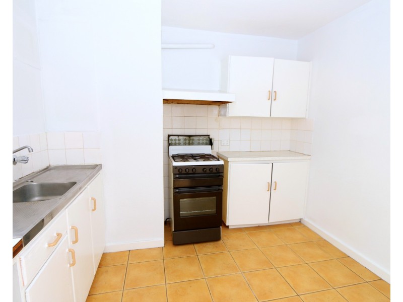 19/2 Rand Court, Withers WA 6230
